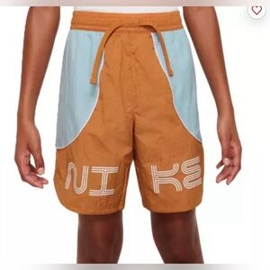 Nike Big Kids' Sportswear Amplify Woven Shorts/Swim shorts Orange/Light …